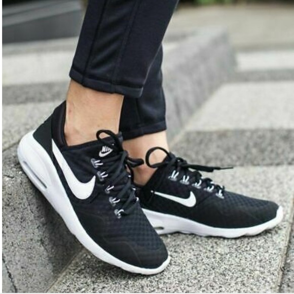 Nike Air Max Sasha Black White W AUTHENTIC - Picture 6 of 8